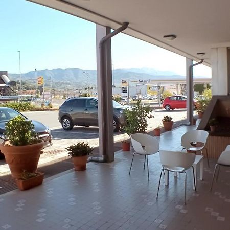 Hotel Al Sant'Andrea Sarzana Eksteriør billede