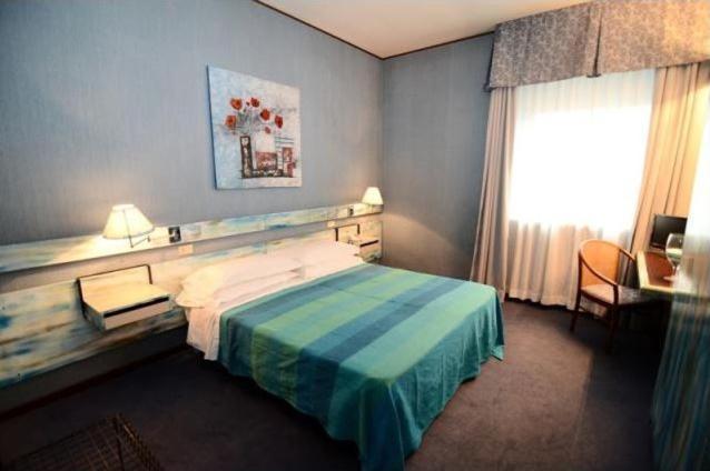 Hotel Al Sant'Andrea Sarzana Eksteriør billede